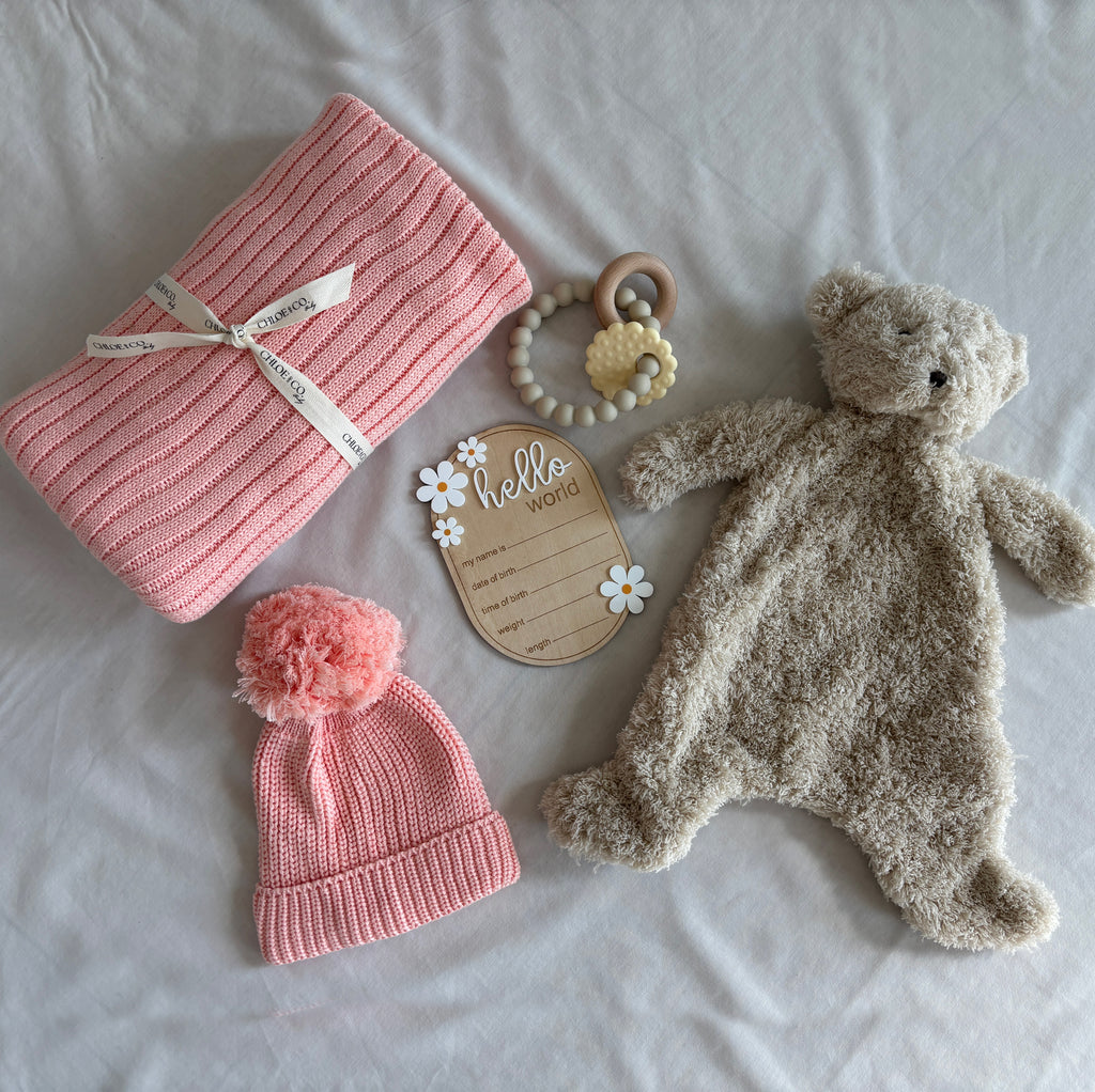 Deluxe Baby Gift Box (Peachy/Pink)